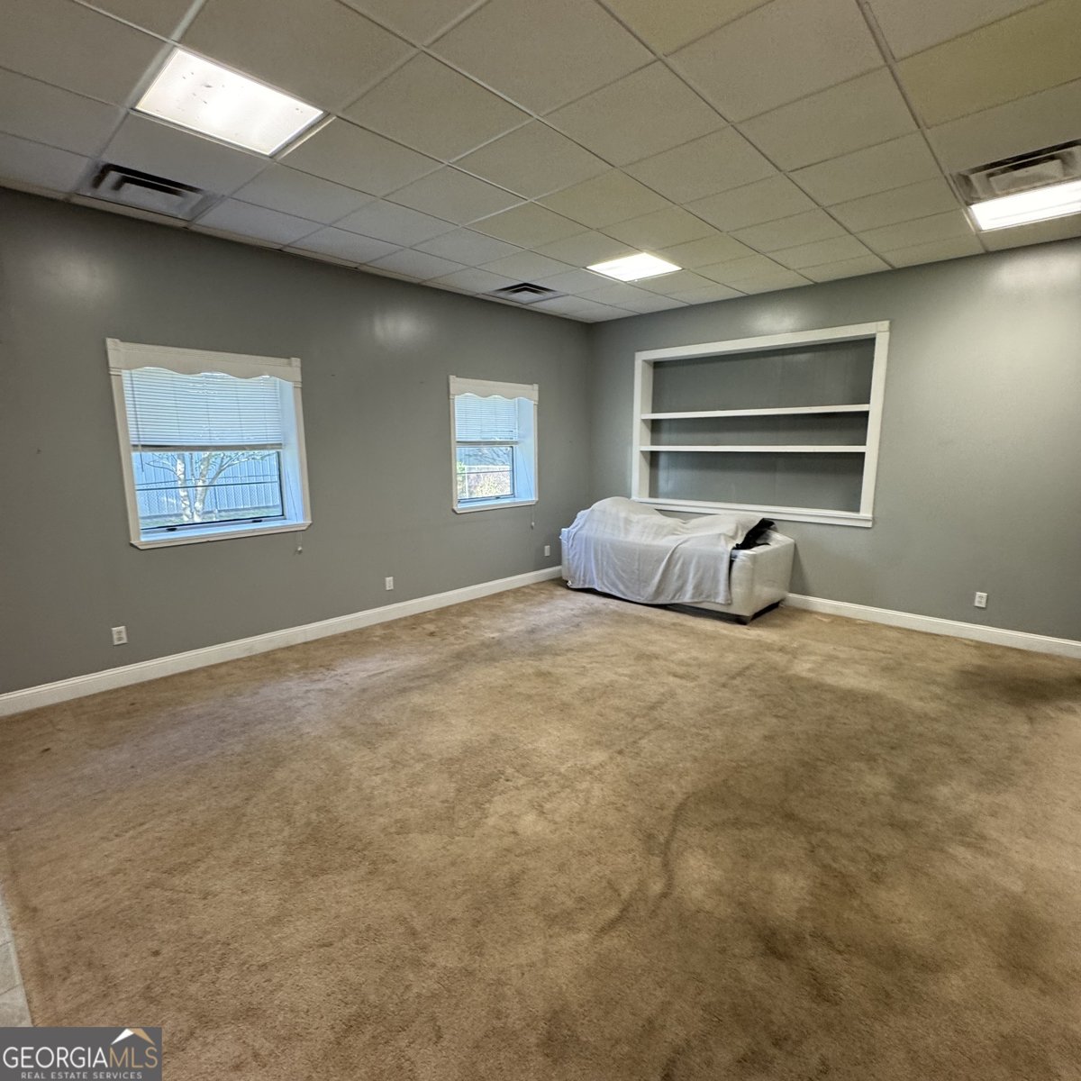 303 Auburn Street Centre - 30