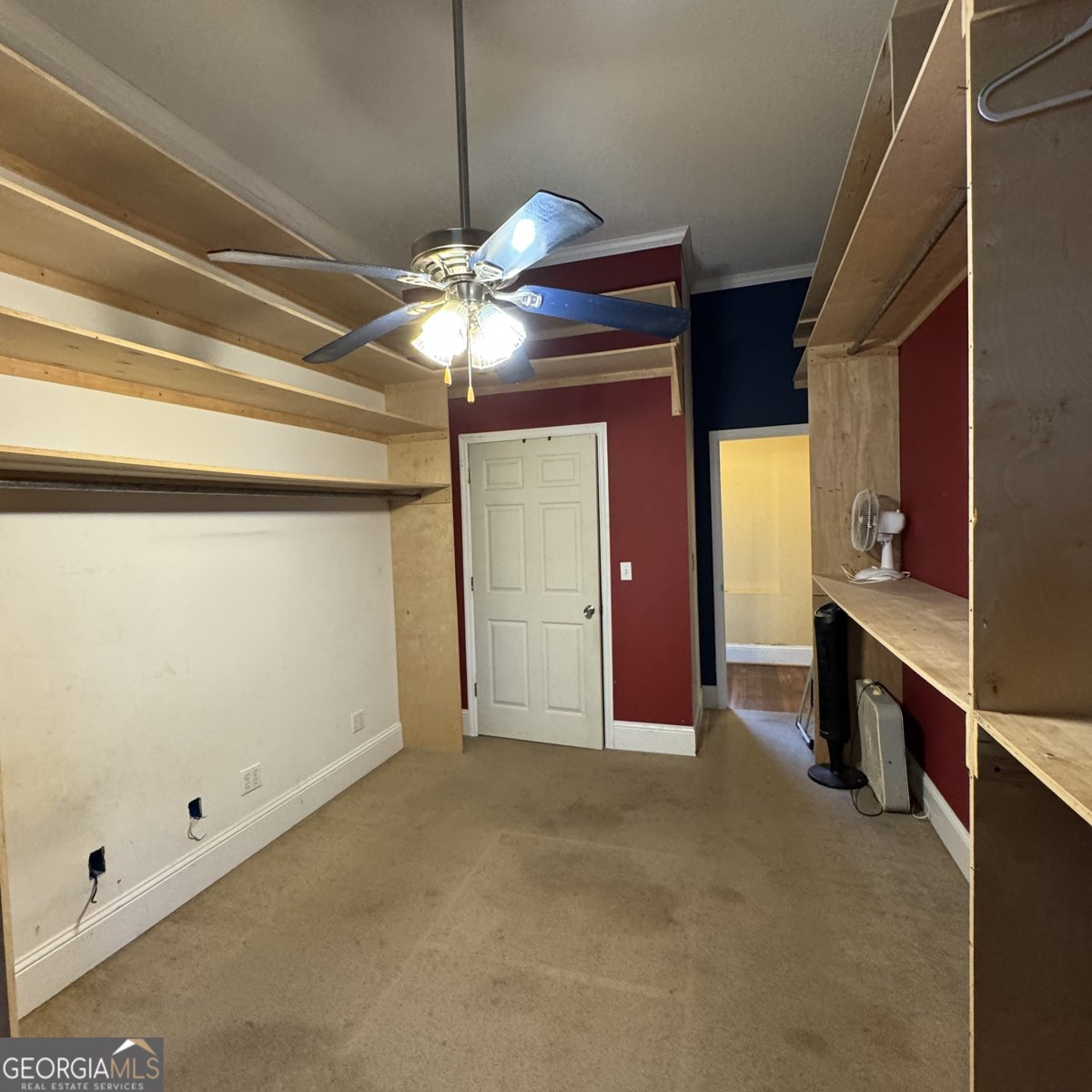 303 Auburn Street Centre - 32