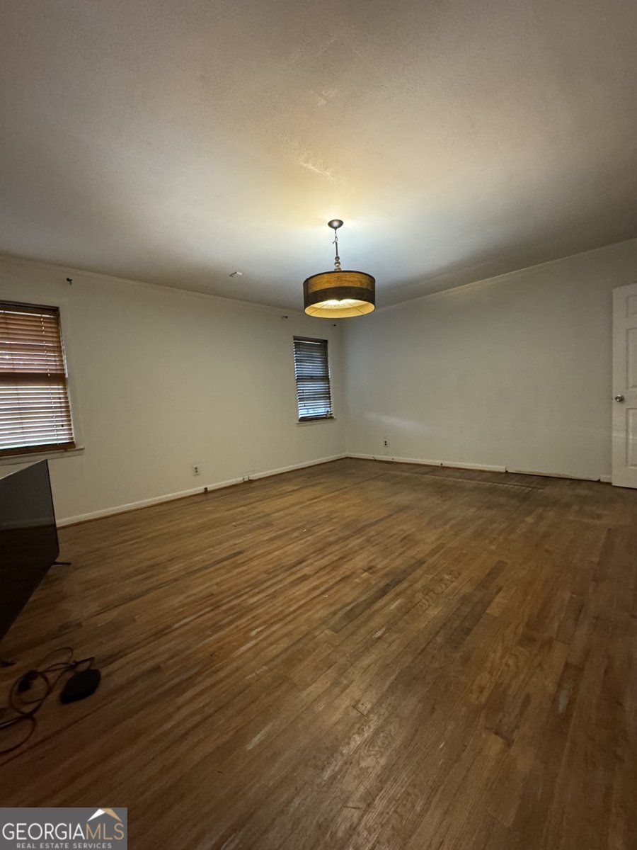 303 Auburn Street Centre - 37