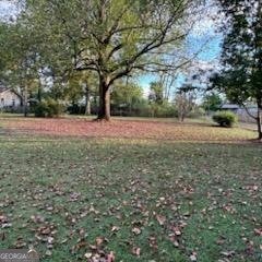 303 Auburn Street Centre - 7