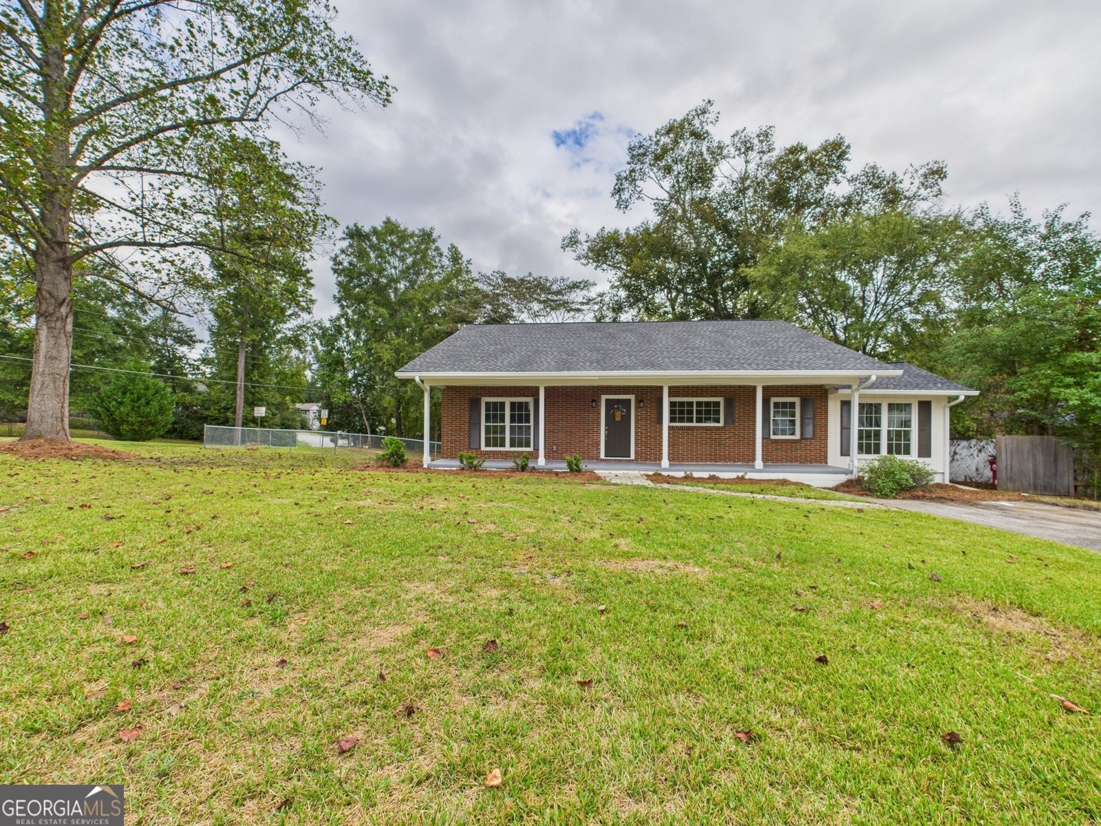 766 Forest Lake Drive Macon - 3