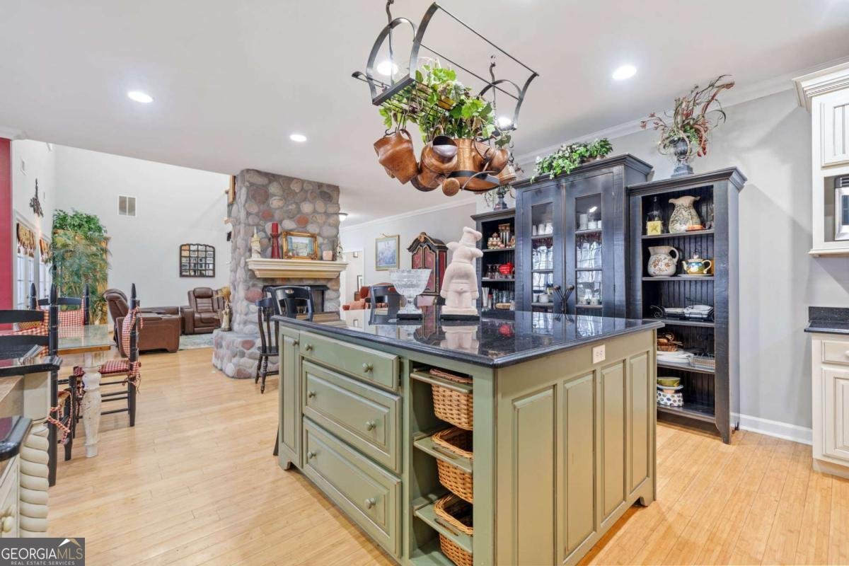 10 MOSS LANDING Road Acworth - 28