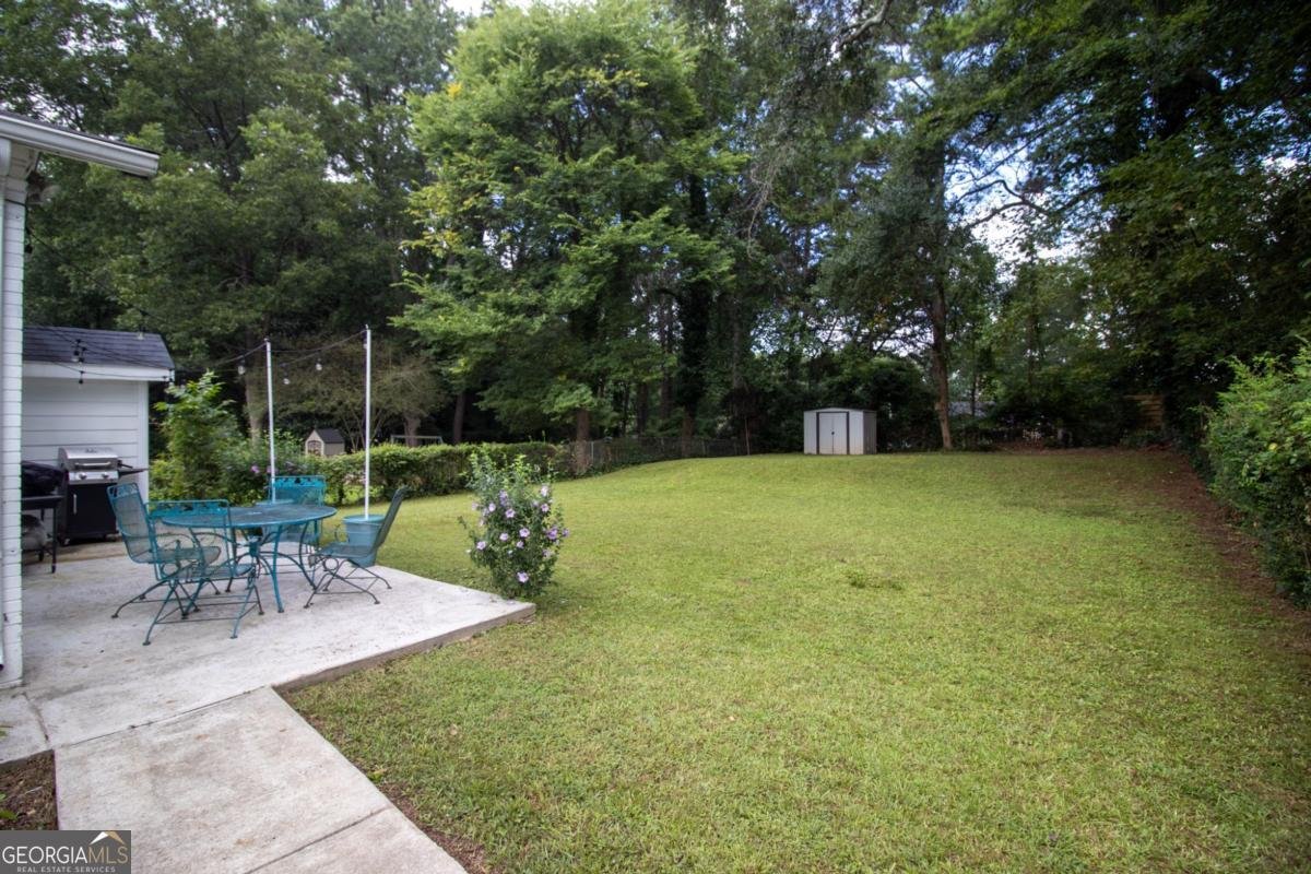 1329 Plaza Avenue Atlanta - 27