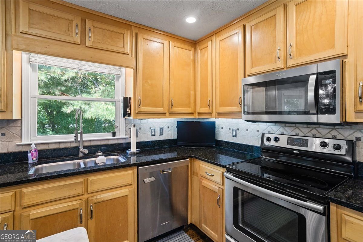 842 ROCKFOUNT Way Lawrenceville - 10