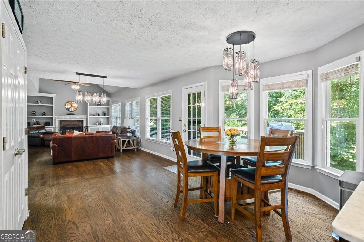 842 ROCKFOUNT Way Lawrenceville - 12