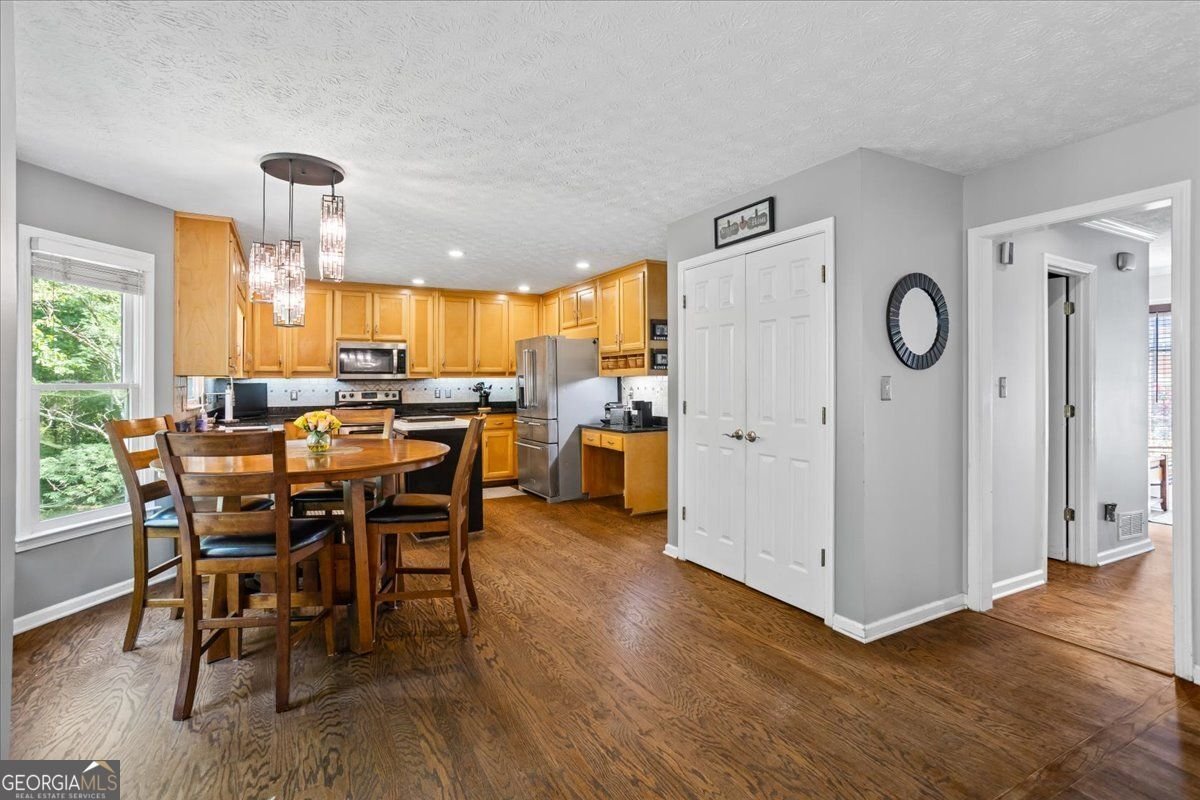 842 ROCKFOUNT Way Lawrenceville - 13