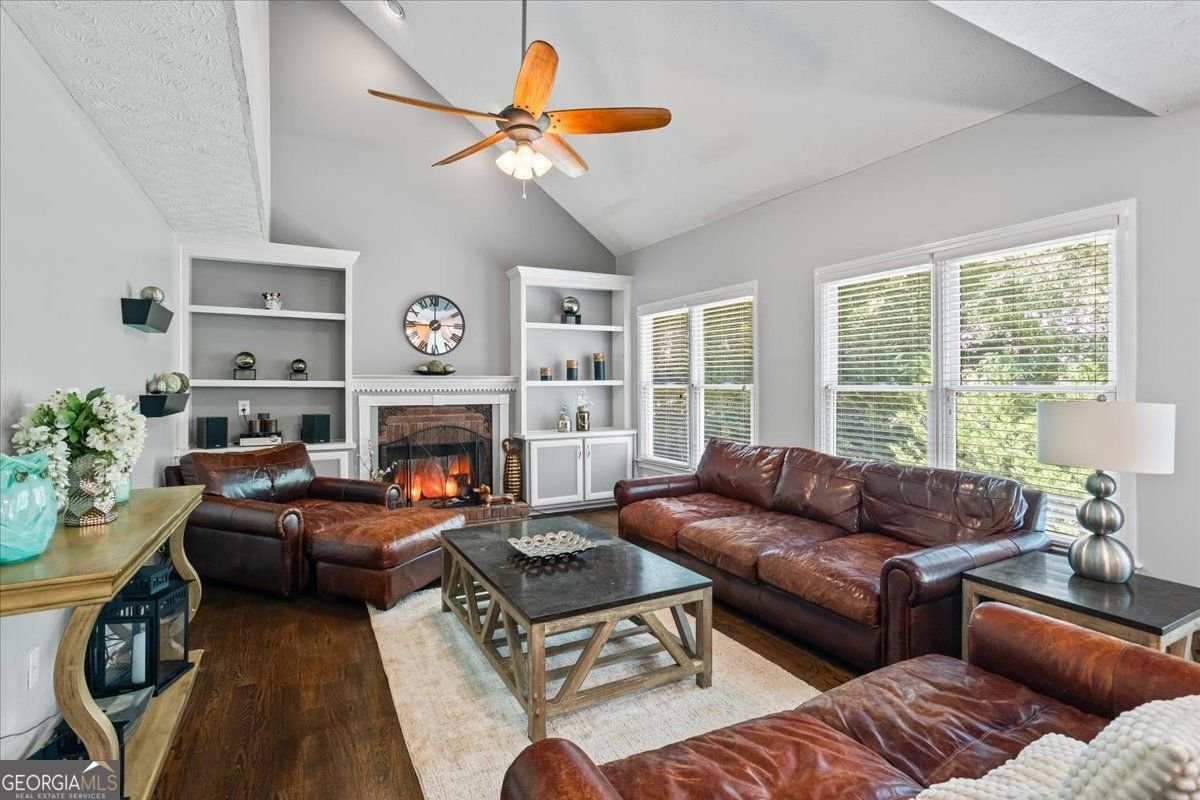 842 ROCKFOUNT Way Lawrenceville - 14