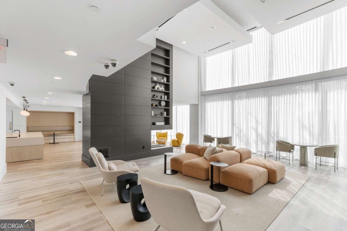 3324 Peachtree Road Atlanta - 39