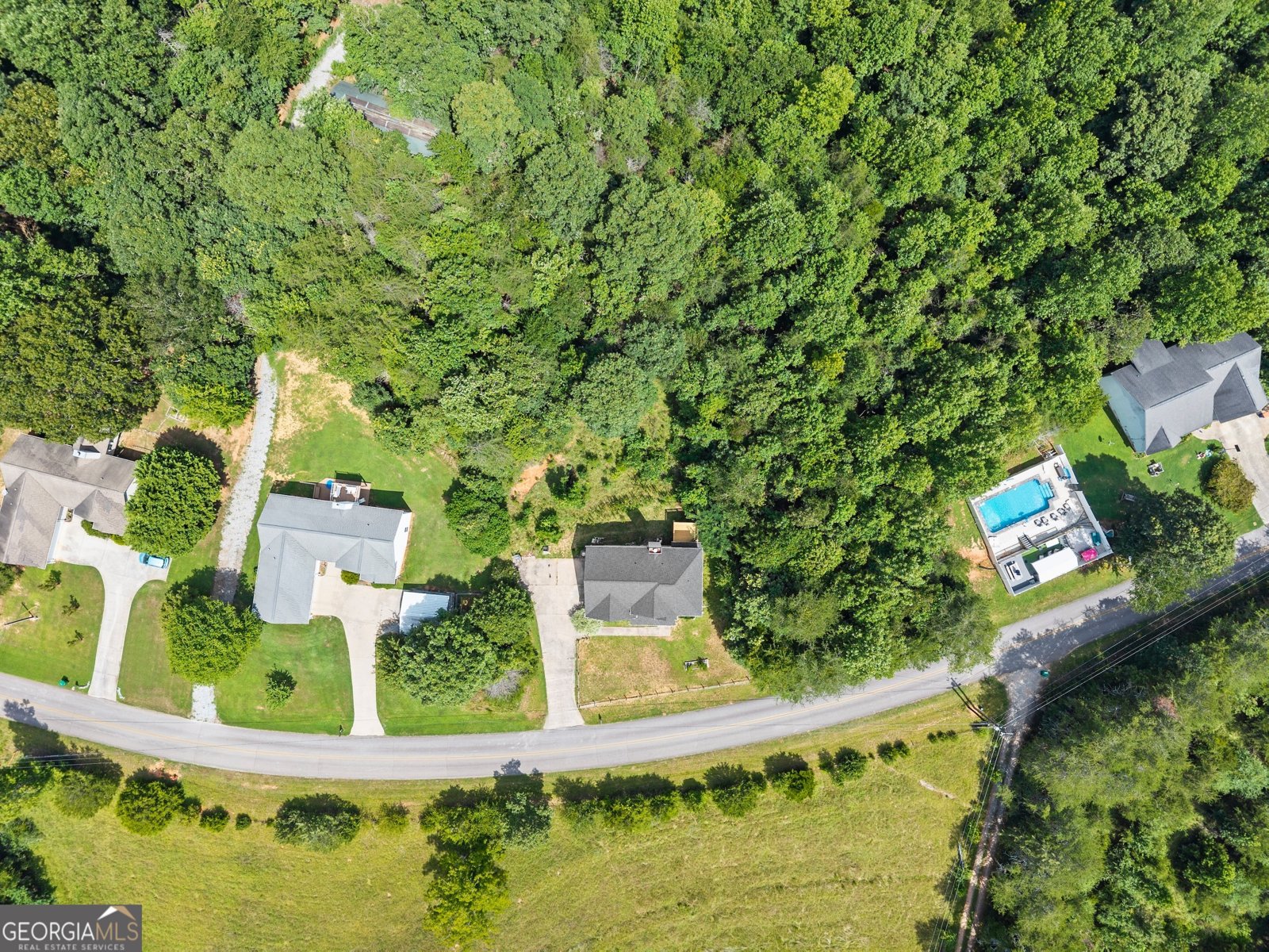 930 Heads Ferry Road Cornelia - 40