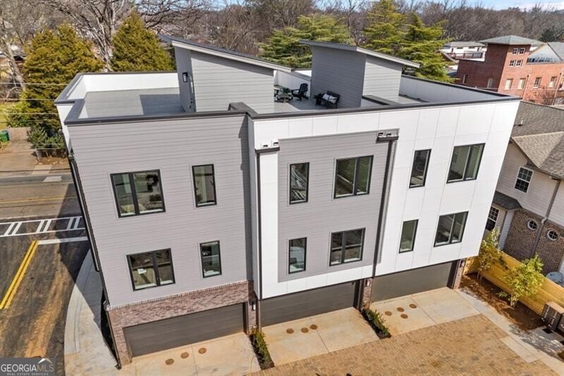 1237 Memorial Drive Atlanta - 33