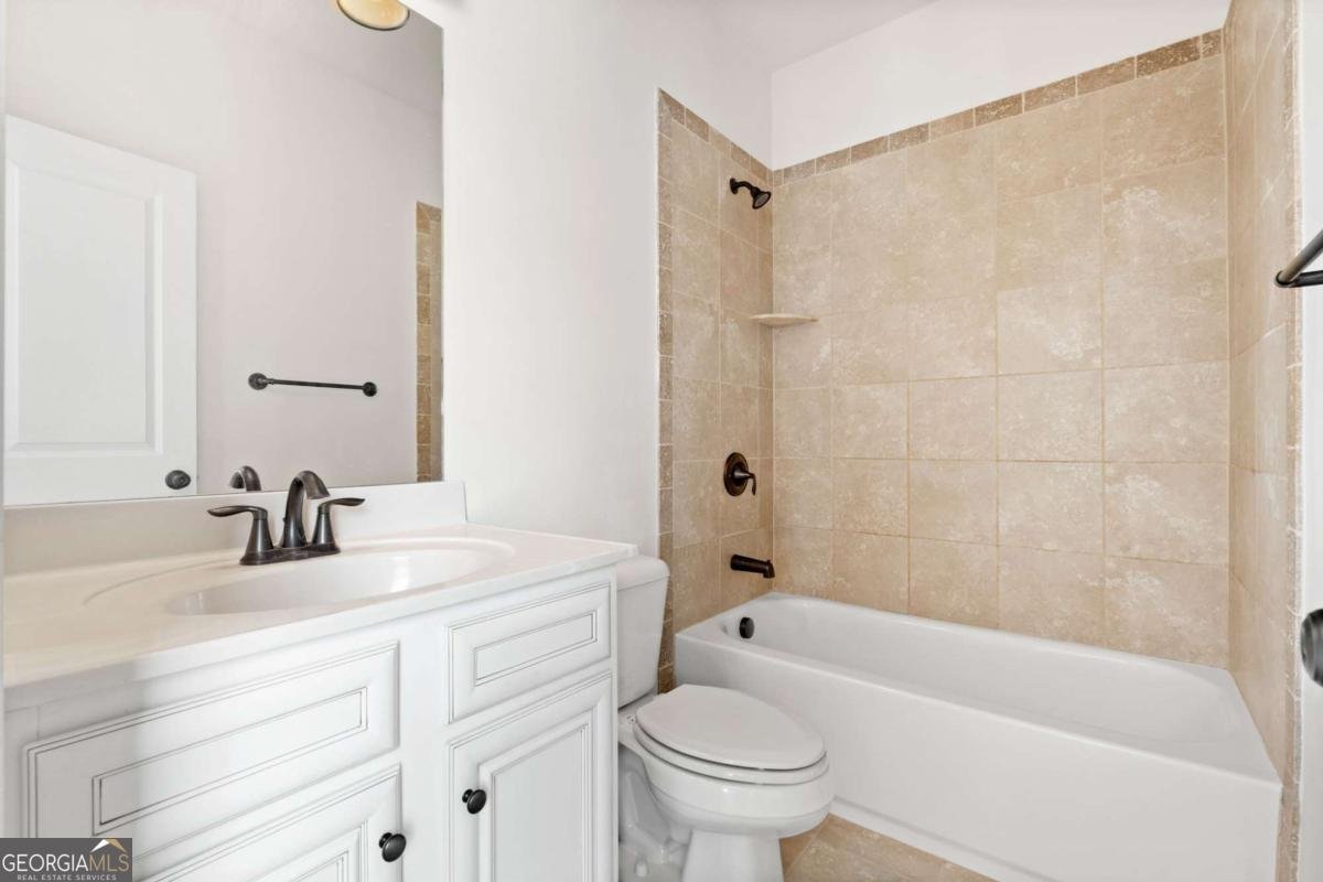 6857 Louis Drive Locust Grove - 22