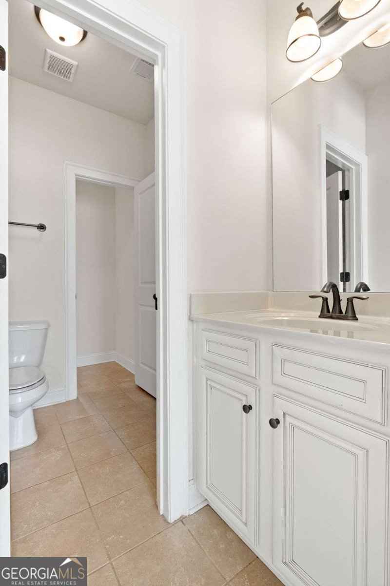 6857 Louis Drive Locust Grove - 23