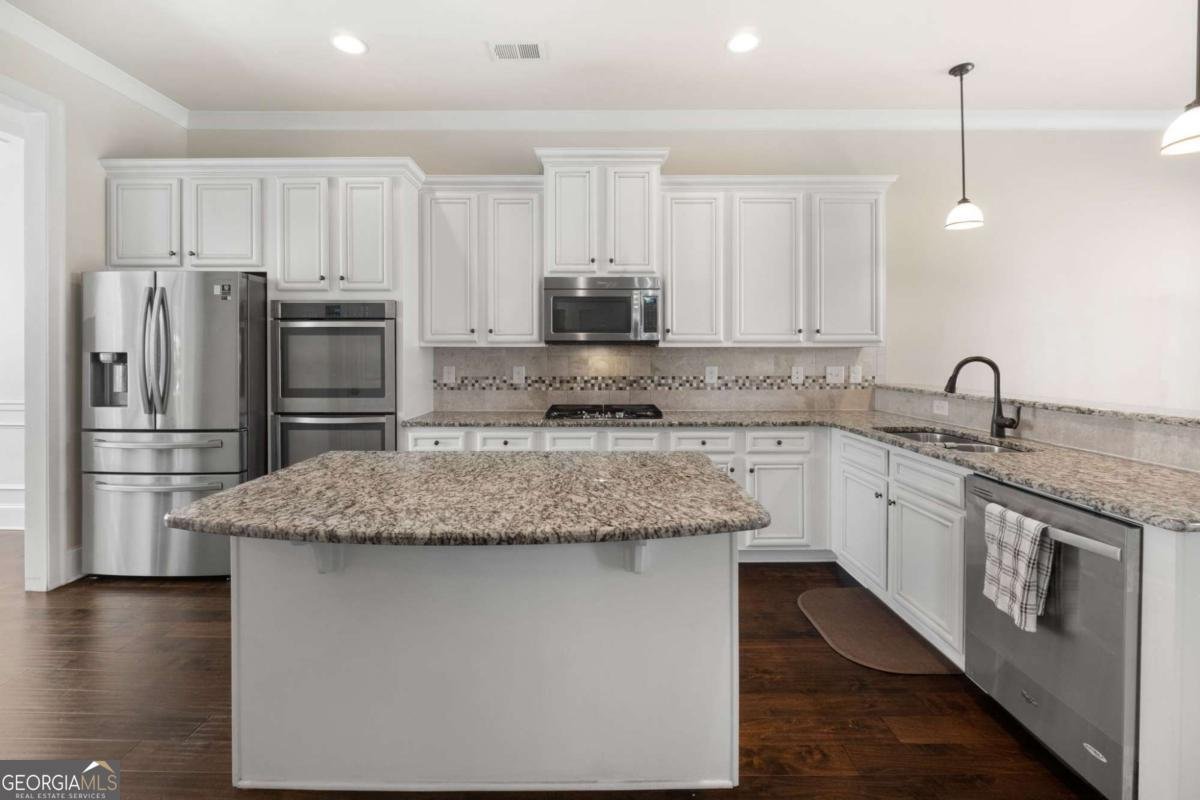 6857 Louis Drive Locust Grove - 9