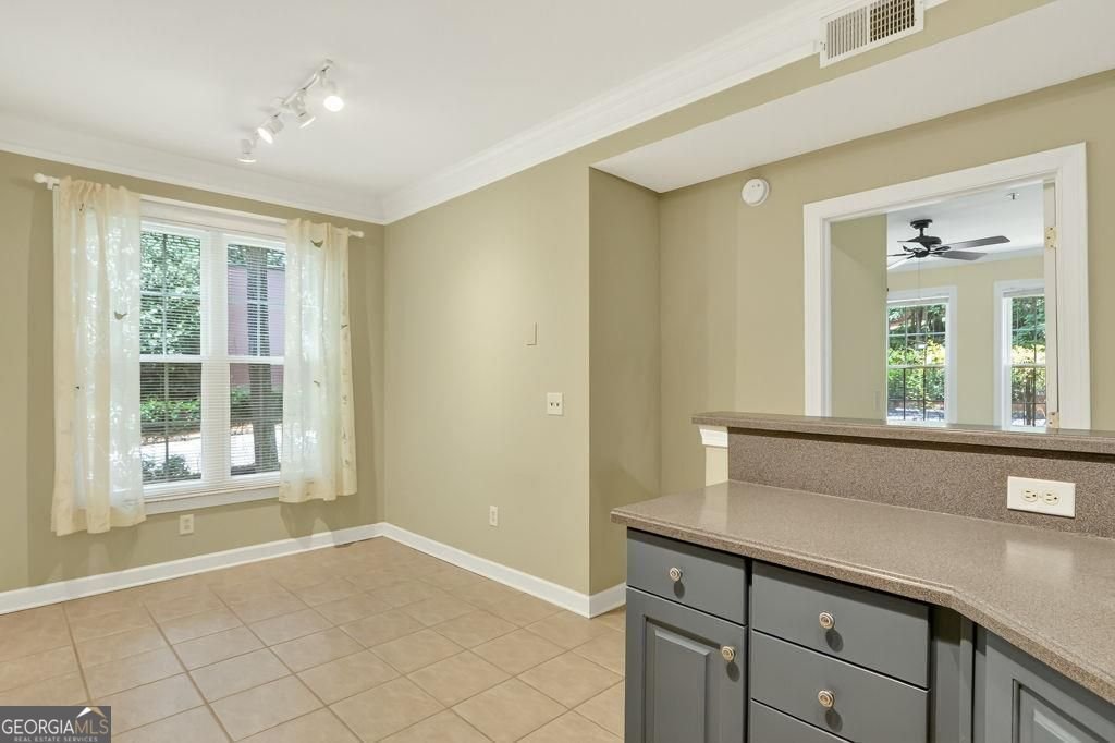 221 Ashford Circle Dunwoody - 15
