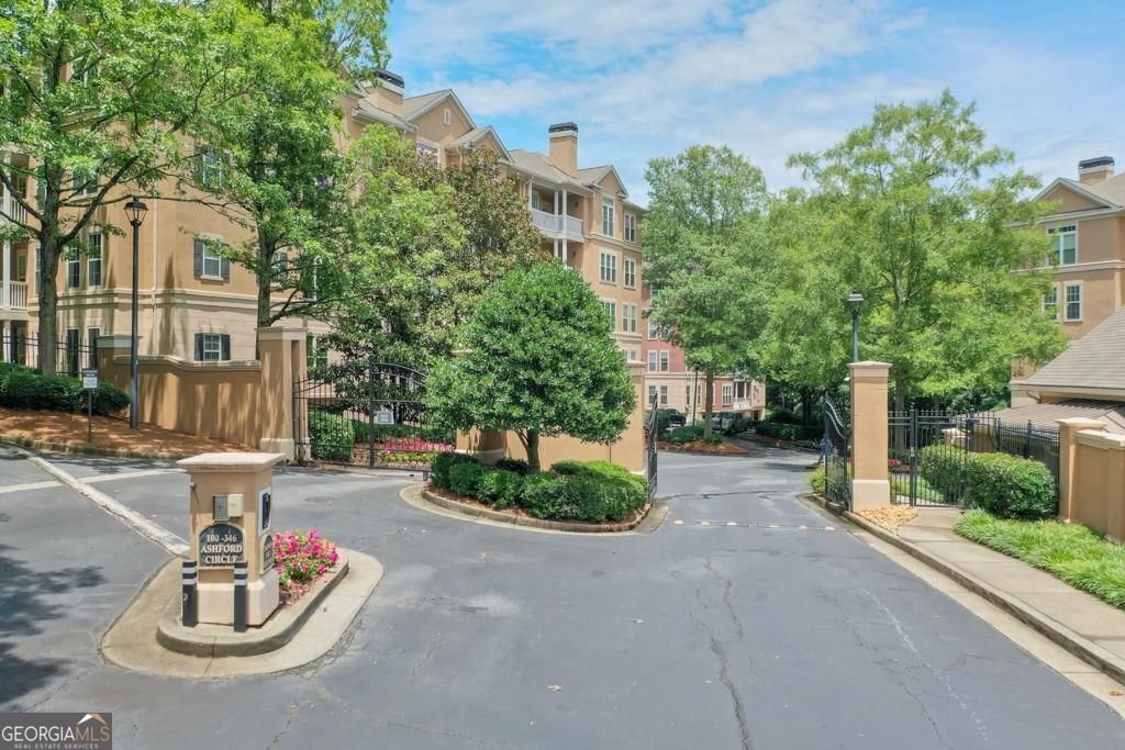 221 Ashford Circle Dunwoody - 2