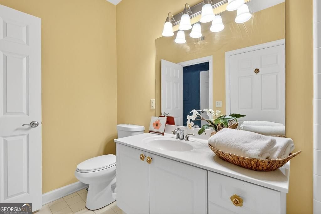 221 Ashford Circle Dunwoody - 20