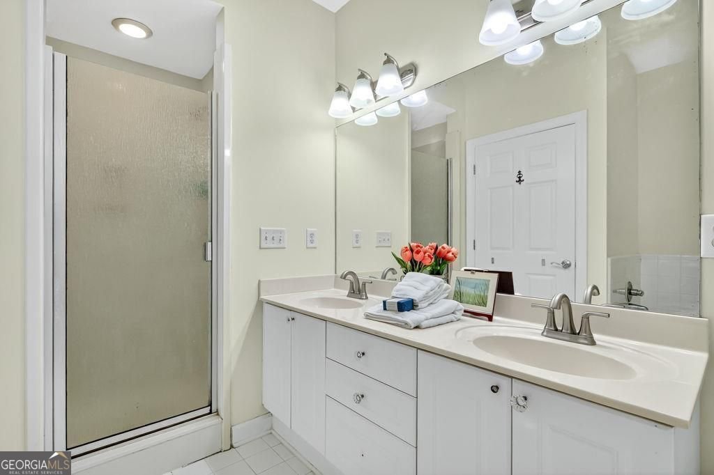 221 Ashford Circle Dunwoody - 24