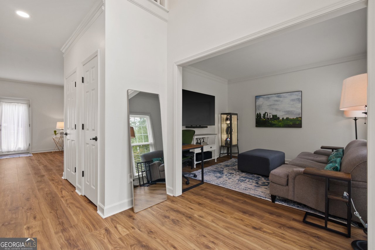 2025 Southers Circle Suwanee - 6