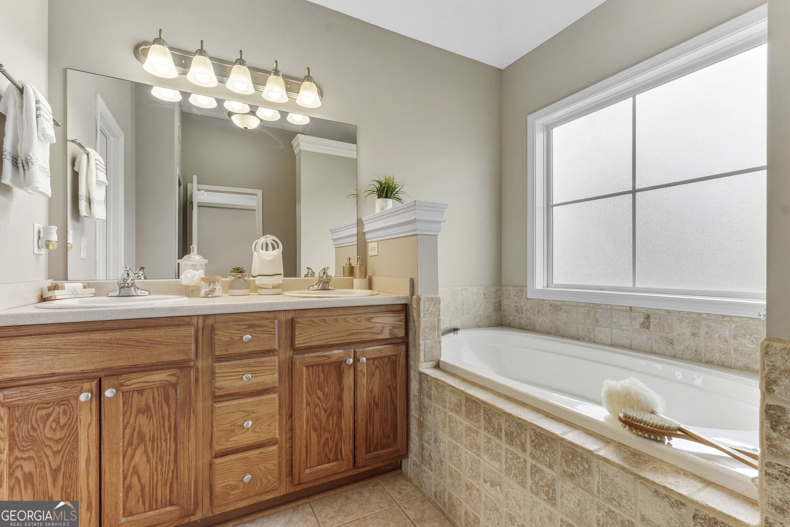 202 Latham Drive Warner Robins - 35