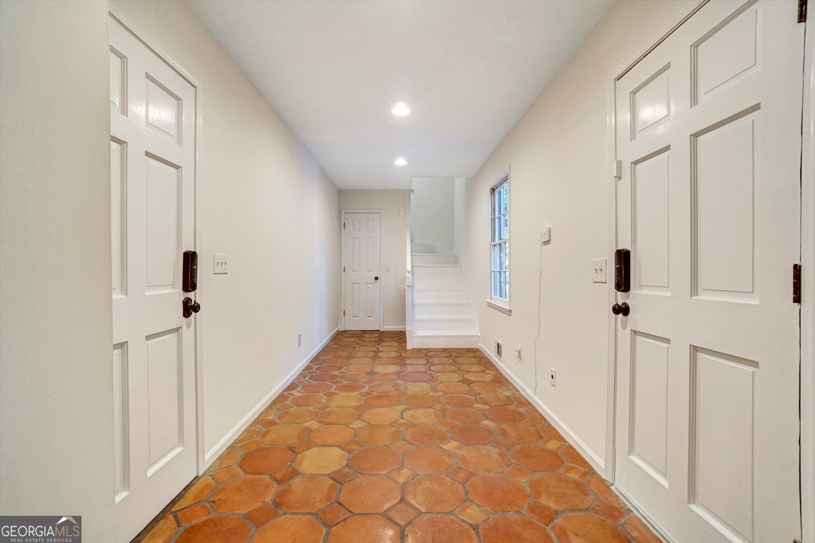 197 Carriage Trace Marietta - 16