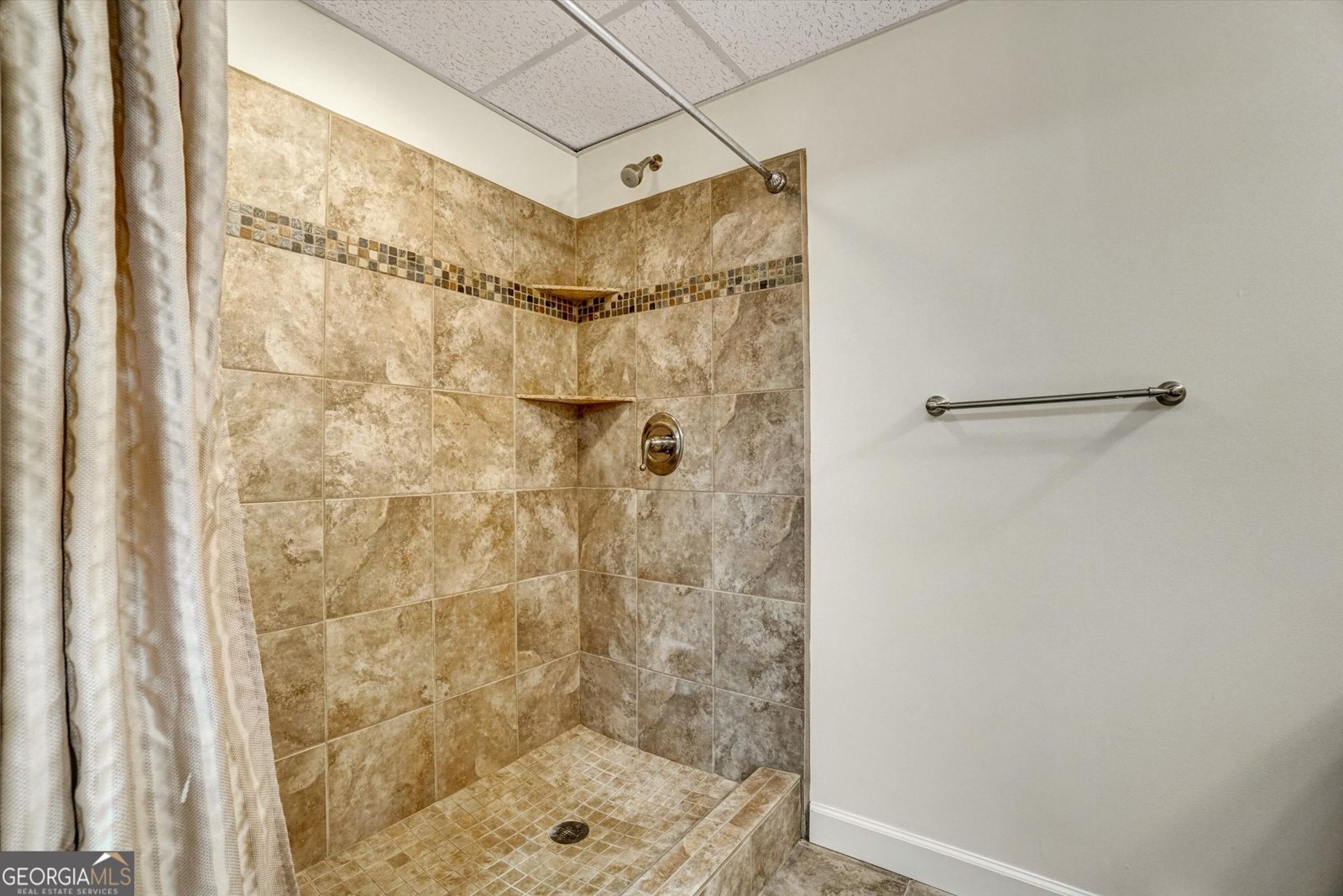 197 Carriage Trace Marietta - 43