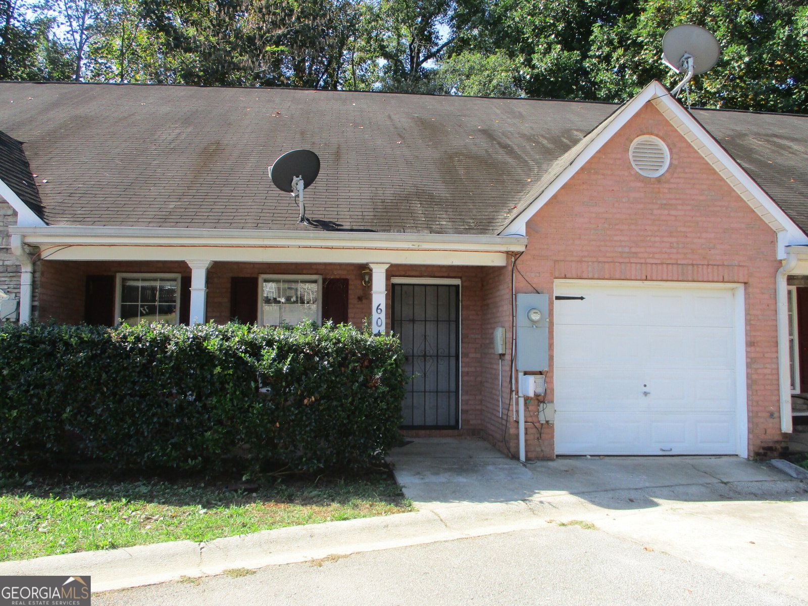 6041 Creekerton Boulevard McDonough - 1