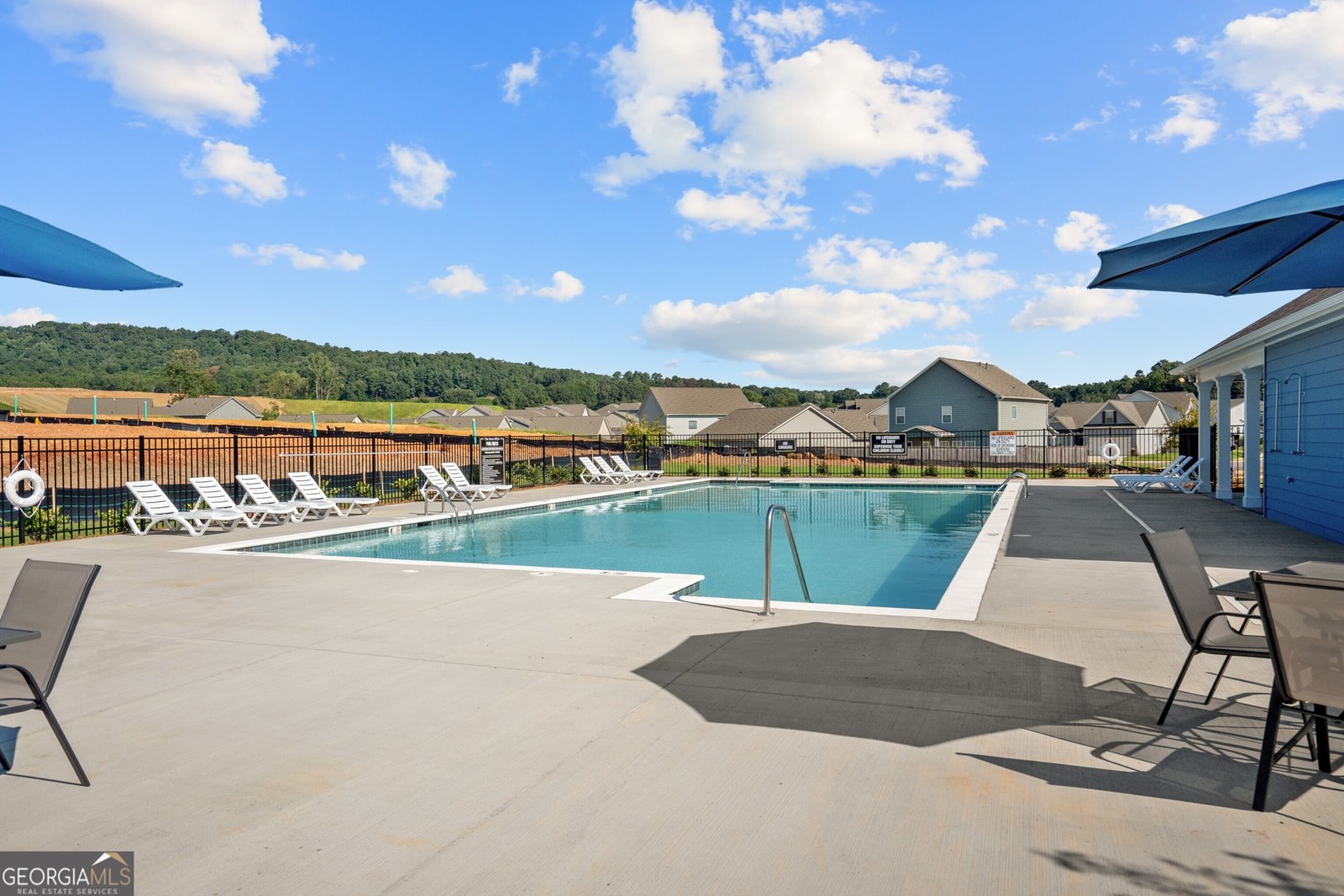 631 Mountaintop Road Cartersville - 29