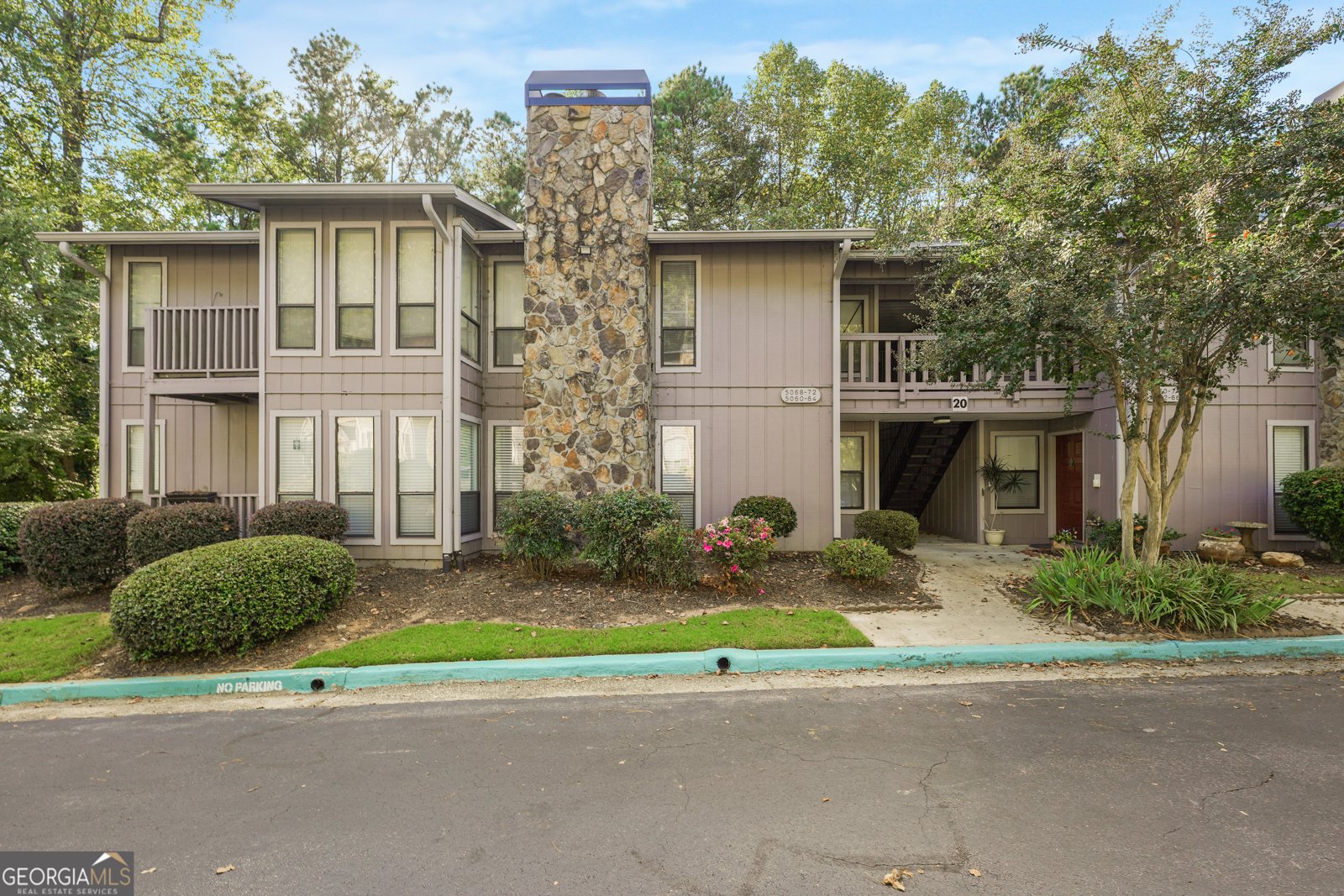 5068 Woodridge Way Tucker - 2