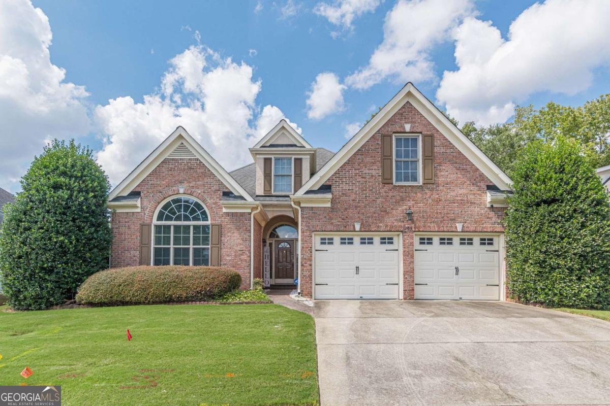 203 Prestwick Way Stockbridge - 1