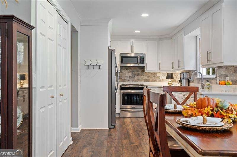 3510 Hickory View Drive Marietta - 19
