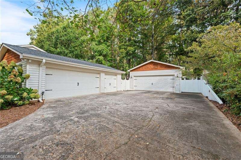 3510 Hickory View Drive Marietta - 33