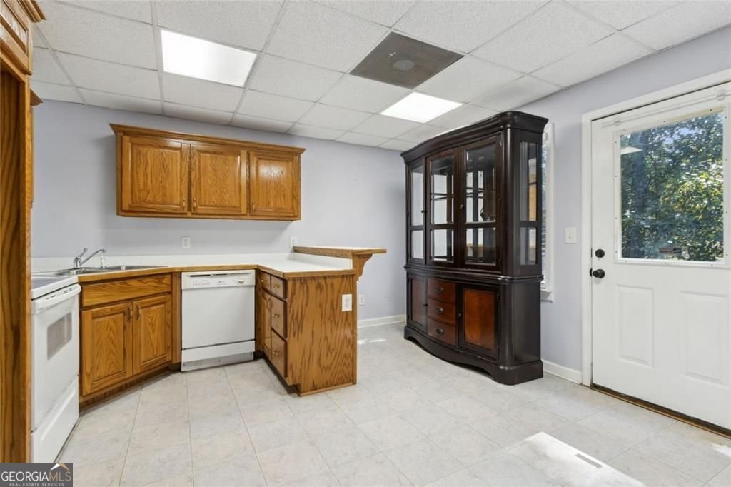 2651 Rock Quarry Road Buford - 54