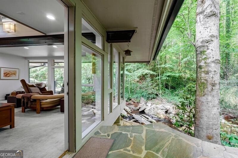465 Hillside Drive Atlanta - 7