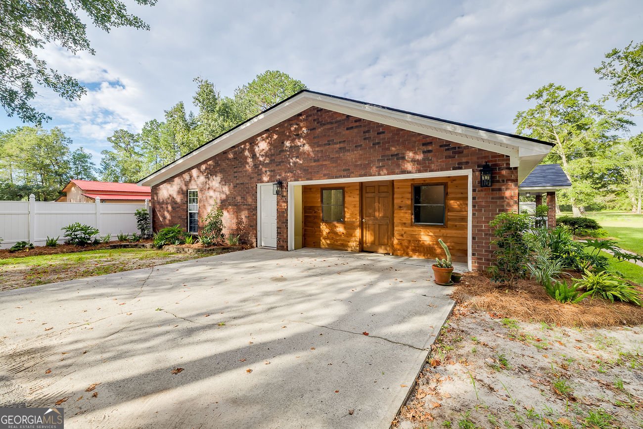 250 Interstate Circle Bloomingdale - 35