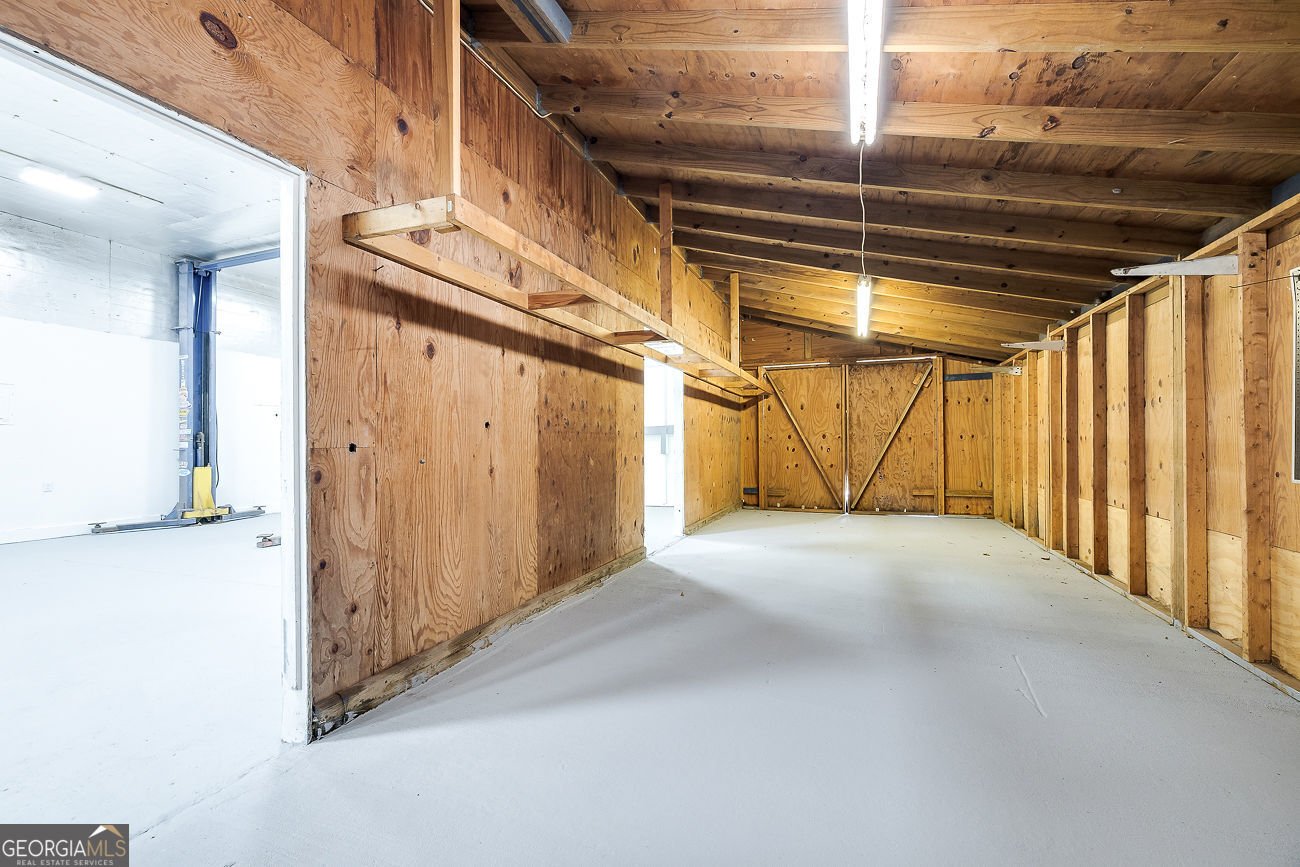 250 Interstate Circle Bloomingdale - 56