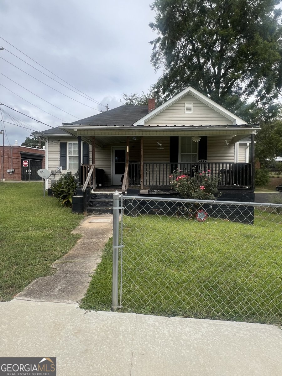 701 Jefferson Street Lagrange - main photo