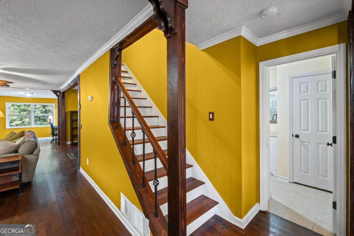 594 Manning Road Marietta - 2