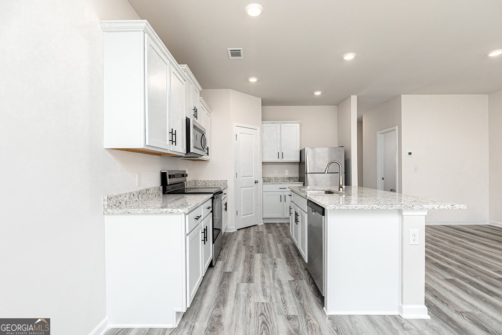 3968 Hidden River Lane Oakwood - 14