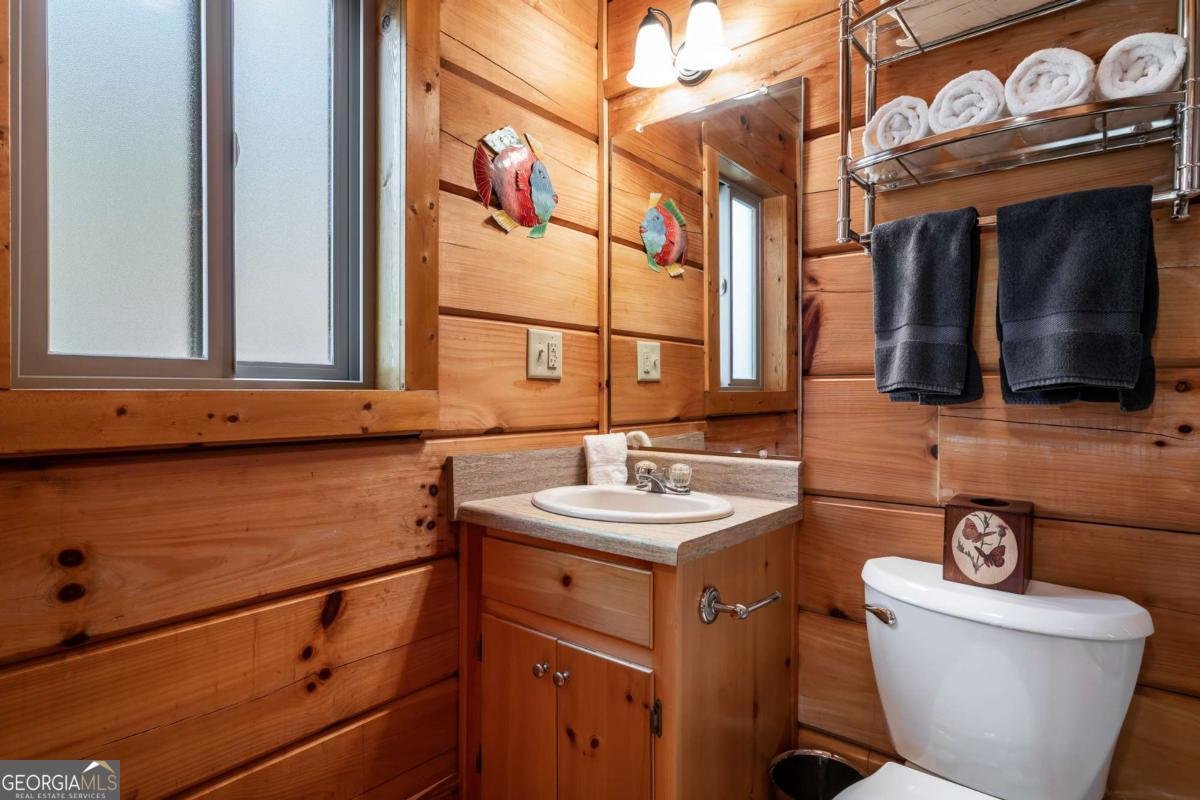 266 Chimney Rock Road Cherry Log - 19