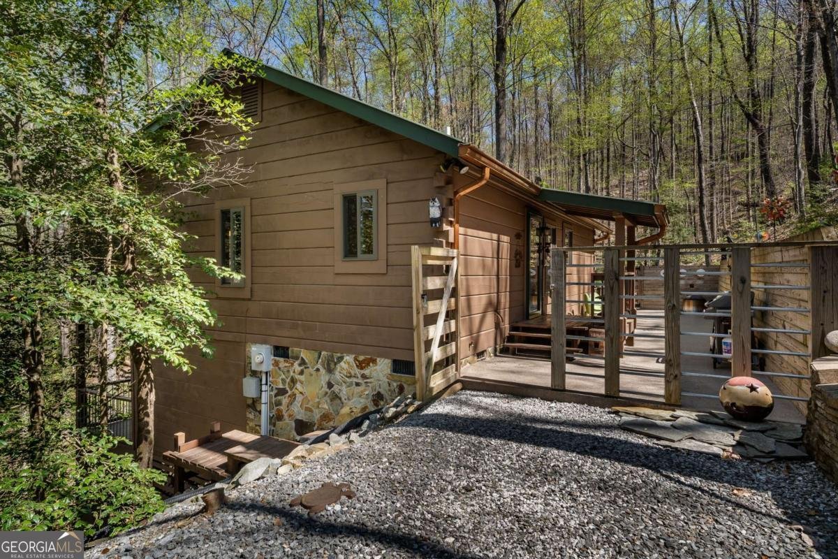 266 Chimney Rock Road Cherry Log - 25