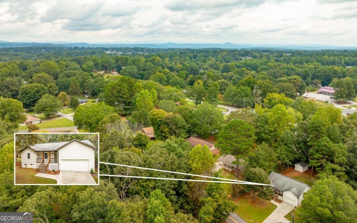 475 Hilltop Way Toccoa - 19