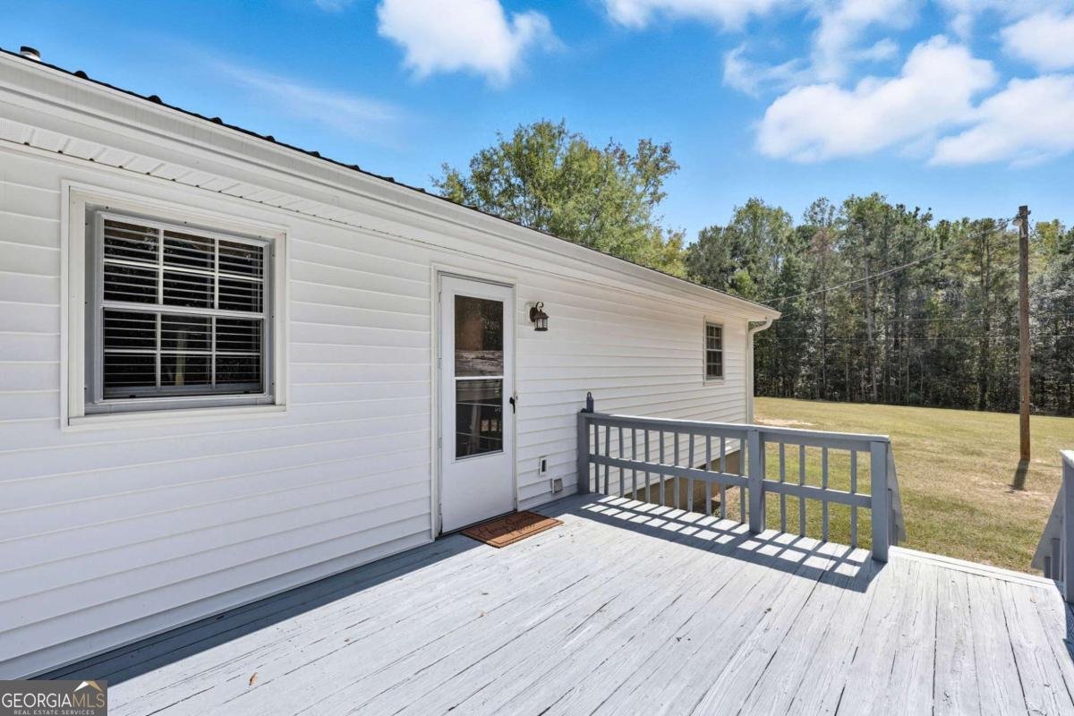 260 Oak Circle Hull - 34