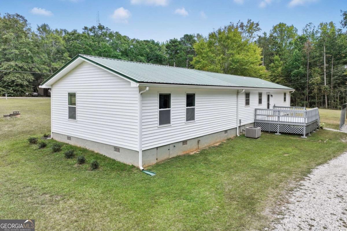 260 Oak Circle Hull - 35