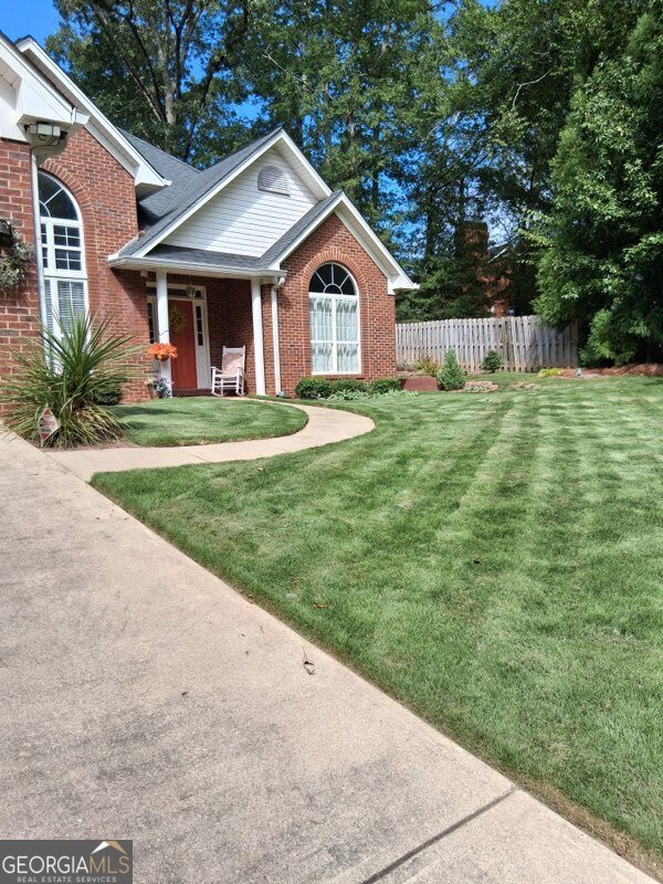 915 Charleston Court Gainesville - 37