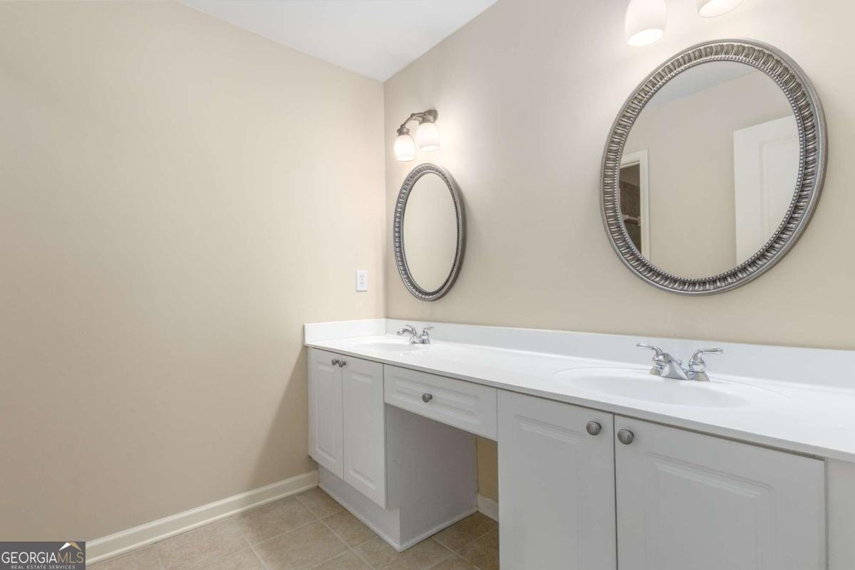 1697 Barfield Run Atlanta - 32