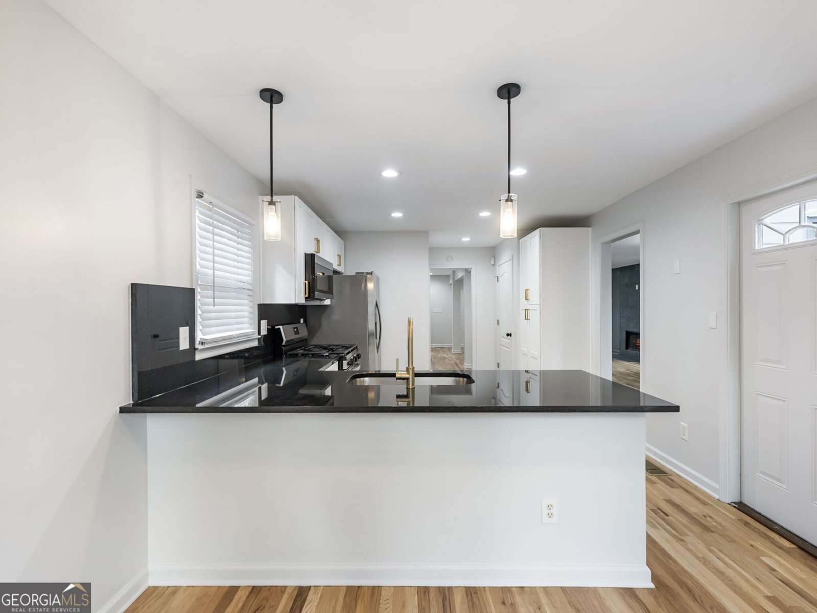 946 Fern Avenue Atlanta - 10