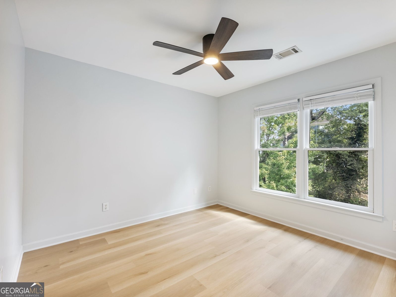946 Fern Avenue Atlanta - 19