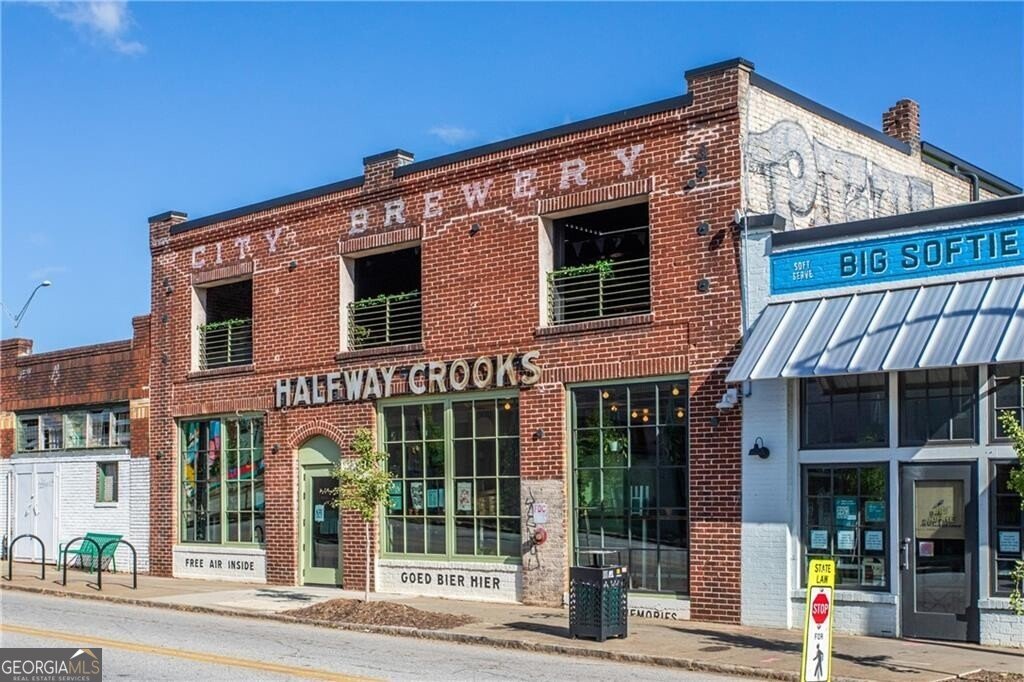946 Fern Avenue Atlanta - 28
