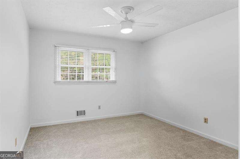 4017 Lauada Drive Douglasville - 34