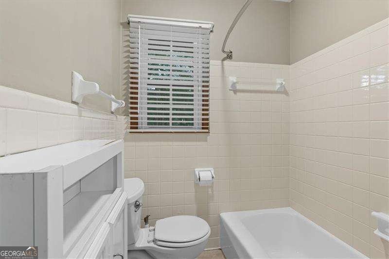 4017 Lauada Drive Douglasville - 36